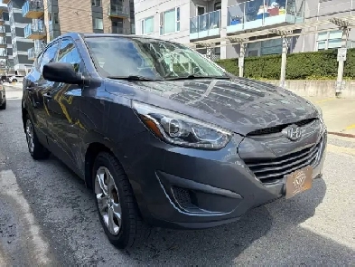 2015 Hyundai Tucson Frontwheel Drive 4dr