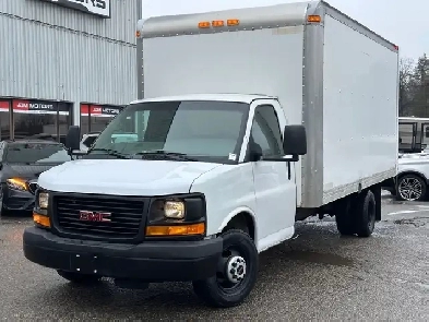 2014 GMC Savana G3500 16FT BOX TRUCK  LOW KMS  HYDRAULIC LIFT