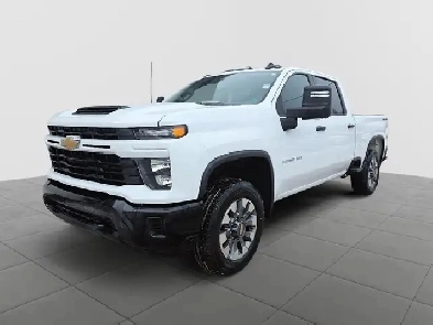 2024 Chevrolet Silverado 2500HD Custom Custom  Diesel  66L