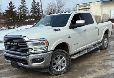 2022 Ram 3500 Laramie Crew Cab 4WD  67L Cummins  Heated