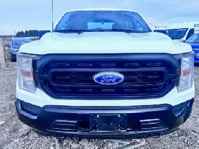2022 Ford F150 XL 4WD SuperCrew 55 Box