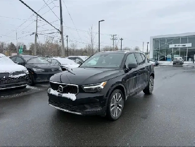 2020 Volvo XC40 Momentum | Intérieur cuir Rouge | App Connect Cl Image# 1