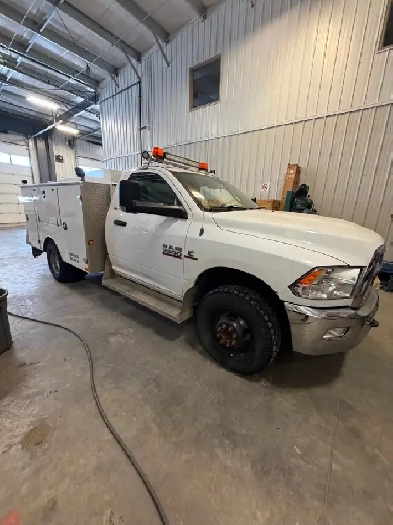 2013 MECHANICAL TRUCK