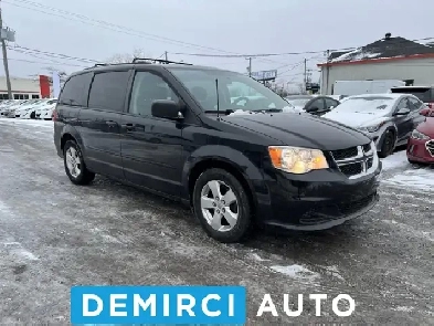 2017 Dodge Grand Caravan SXT7 PASSAGERSMags