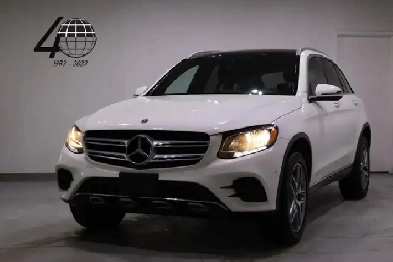 2017 MercedesBenz GLC 300  PREMIUM PKG  SPORT PKG