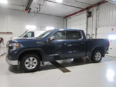 2022 GMC Sierra 1500 SLE Crew Cab V8 4X4