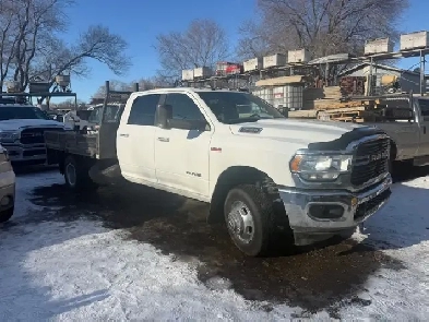 2019 Ram 3500 Hemi with Flat deck Image# 1