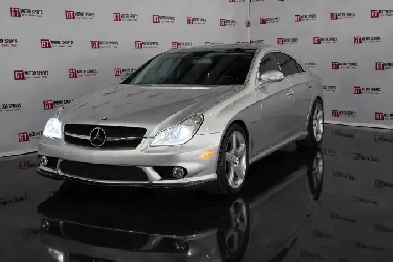 2006 MercedesBenz CLSClass CLS55 AMG  CLEAN CARFAX  SERVICE