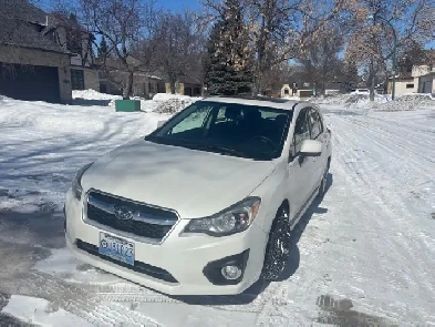 2013 Subaru Impreza Sport  Low KM