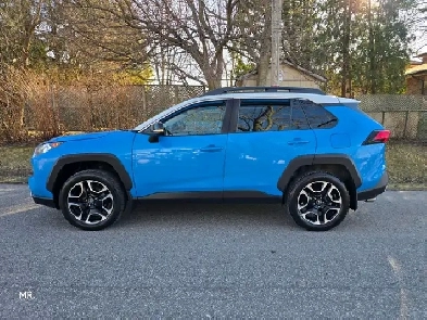 2019 Toyota RAV4 Trail Leather Heated Seats  Sunroof