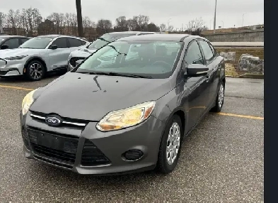 2014 Ford Focus 4dr Sdn SE
