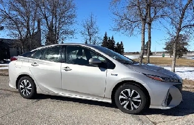 2018 Toyota Prius Prime ONE OWNER  NO ACCIDENTSWARRANTY INCL