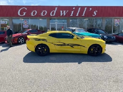 2017 Chevrolet Camaro 2LT 6 CYL SUNROOF REMOTE START CLEAN C