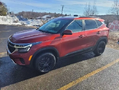 KIA Seltos EX AWD