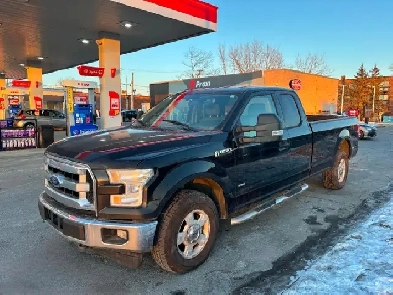 2017 Ford F150 XLT SuperCab 4x4 6 Seats 8 Foot Bed Clean Carfax