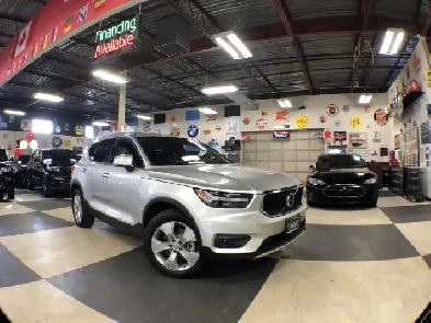 2019 Volvo XC40 MOMENTUM T5 AWD LEATHER PAN/ROOF B/SPOT CARPLAY Image# 1