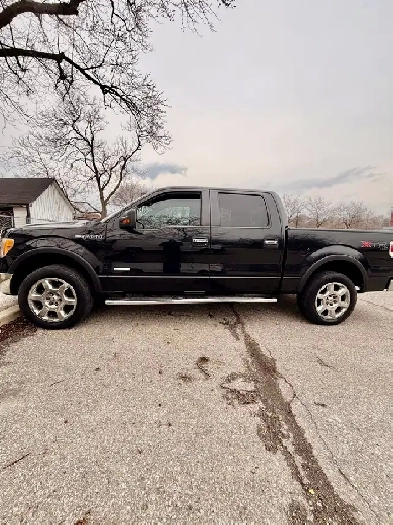 2014 Ford F150 XLTXTR super crew cab 4x4 V6 twin turbo