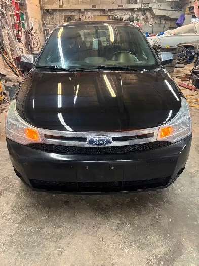 Freshly Safetied 2010 Ford Focus 147000 kms