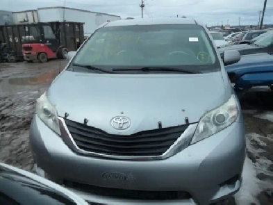 2012 Toyota Sienna automatique