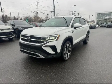 2022 Volkswagen Taos Highline  Toit ouvrant  Cuir  Navi  App