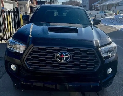 2021 TOYOTA TACOMA 4 DOORS FOR 28500