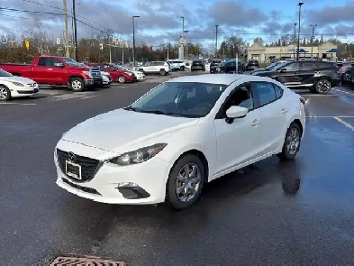 2014 Mazda Mazda3 4dr Sdn GXSKY
