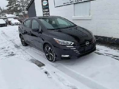 2024 Nissan Versa SR