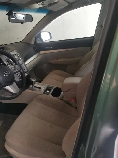 2011 subaru outback  1990 OBO