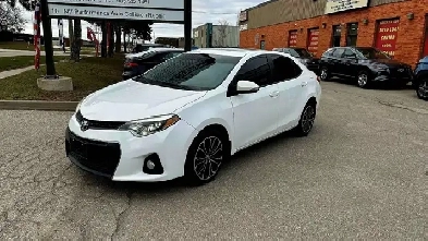 2014 Toyota Corolla 4dr Sdn Man CE  CLEAN  SUNROOF  ALLOYS