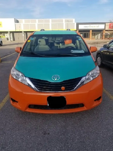 2015 Toyota Sienna  Wheelchair Accessible  Reliable  8000