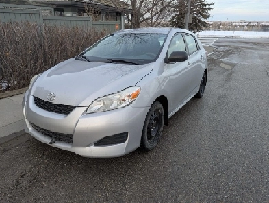 2012 Toyota Matrix  1st Owner No Accidents Winter   Summer