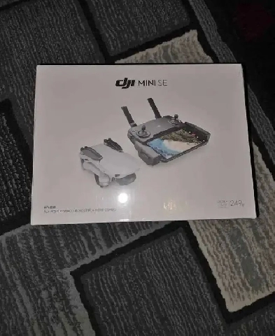 Dji Mini SE Drone New In Box   Able to Deliver