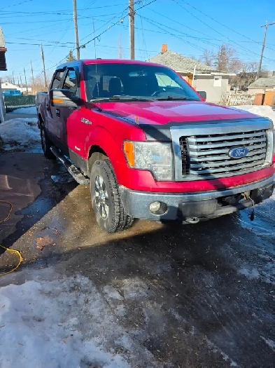 2011 ford 150 xlt 4x4