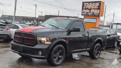 2018 RAM 1500 EXPRESS SHORT CAB SHORT BOX 4X4 HEMI 118KMS