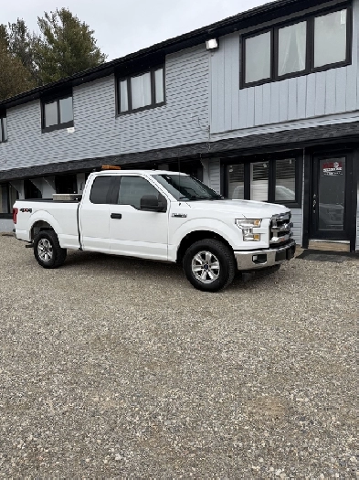 2017 Ford F 150 XLT EXTENDED CAB 4x4  CERTIFIED
