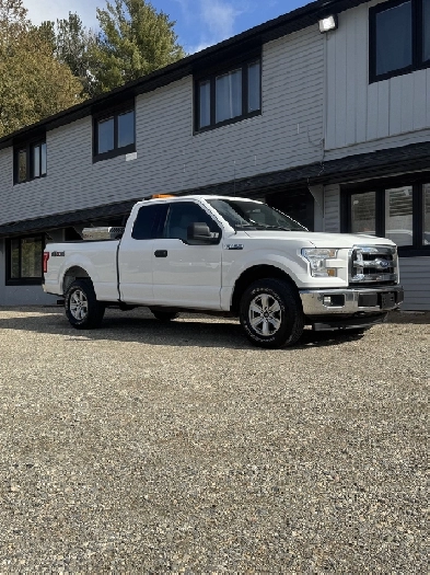 2017 Ford F-150 EXTENDED CAB 4x4 — CERTIFIED — Image# 1