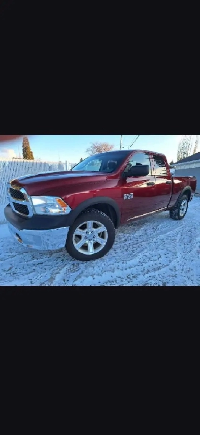 2013 Ram 1500 4x4  One Owner  Low KM Swap  MINT
