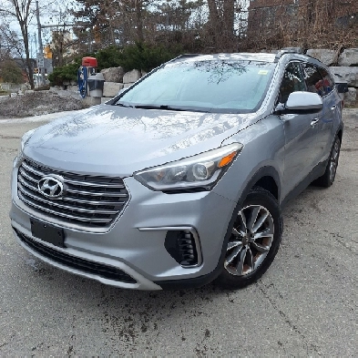 2018 Hyundai Santa Fe XL 7 seats 3.3l 6cyl, drives and feels ver Image# 1
