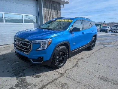 2024 GMC Terrain AT4, AWD, CUIR, VOLANT ET SIEGES CHAUFFANTS Image# 1