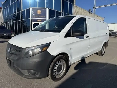 2019 Mercedes-Benz Metris Van Image# 1
