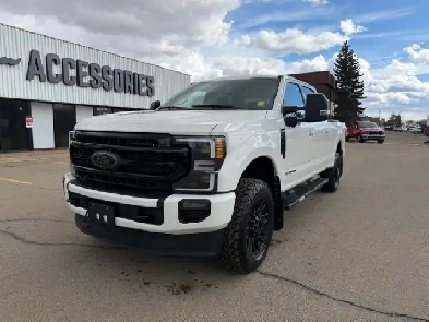 2021 FORD F350 LARIAT CREW CAB 67 POWERSTOKE