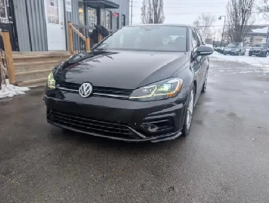 2018 Volkswagen Golf R  AWD Manual Clean Carfax Certified