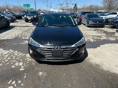 2019 Hyundai Elantra Luxury
