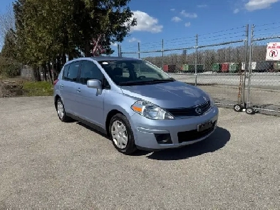 2011 NISSAN VERSA S AUTOMATIC AC LOCAL BC NO ACCIDENTS AND ONLY