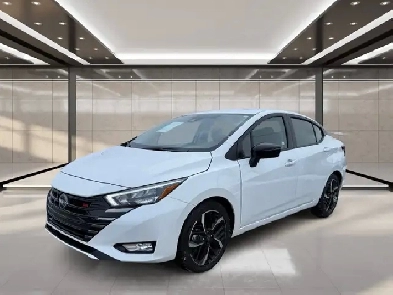 2024 Nissan Versa SR CVT