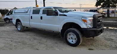 2012 Ford Super Duty F250 SRW 4x4  4 Door  8FT Box  Tow Pack