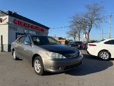 2005 Toyota Camry 4dr Sdn LE Auto