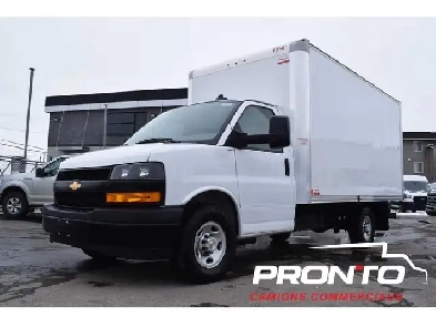 2025 Chevrolet Express Commercial Cutaway 3500  Cube 14 pieds