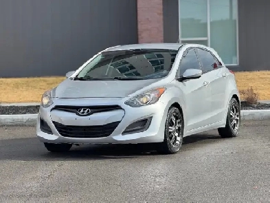 2012 HYUNDAI ELANTRA