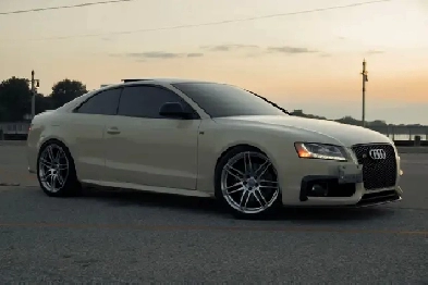 2009 Audi S5 v8 6 speed manual